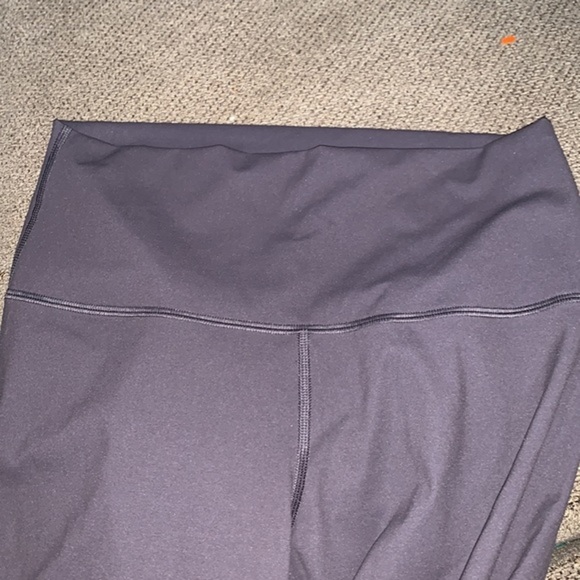 Everlane Ink Grey Renew Perform Ankle Legging Med - Picture 3 of 4